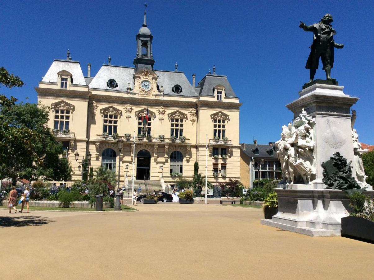 Du Cote De Chez Paule, Chambre Avec Entree Independante Et Salle D'Eau Privative Semeac Exterior photo